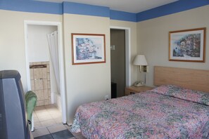 1 bedroom, blackout curtains, iron/ironing board, free WiFi - Budget Inn (El Cerrito)