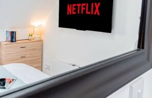 2 chambres, fer et planche à repasser, Wi-Fi, draps fournis