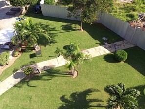 Luxury Apartment, Sea View | Garden view