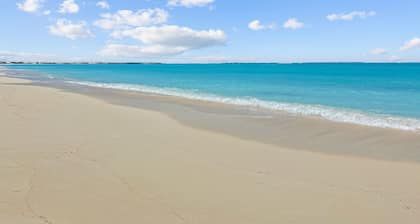 Golf Cart Included, Acklins Villa, Treasure Cay, Bahamas, 100 yards from beach