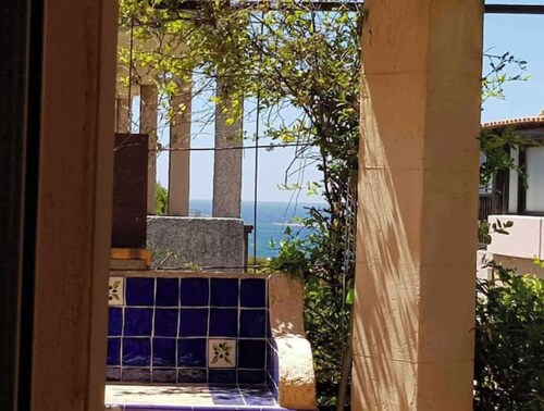 Villa Club de 48 m2, 2 Chambres, Wifi, Clim, vue Mer, 10 mn à Pieds de la Plage