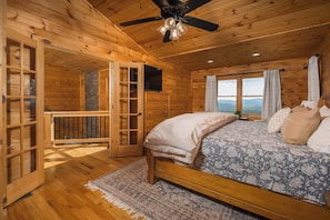 4 bedrooms, desk, travel cot, WiFi - Luxury Cabin centrally located to all the things to see and do in High Country! (Banner Elk)