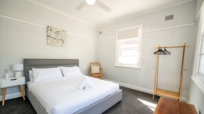 3 chambres, fer et planche Ă repasser, Wi-Fi gratuit, draps fournis