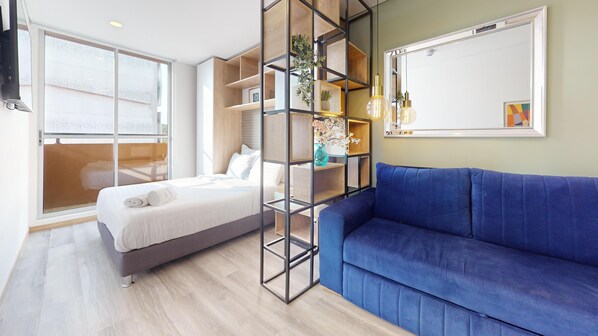 1 habitación, escritorio y sistema de insonorización