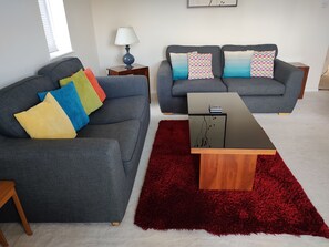 Superior Apartment | Living area - Scenic View (Swansea)