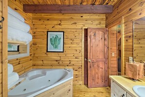 Jetted bath, hair dryer, towels, soap