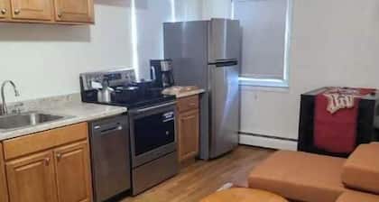 Cozy Baldwin Retreat- Unit B
