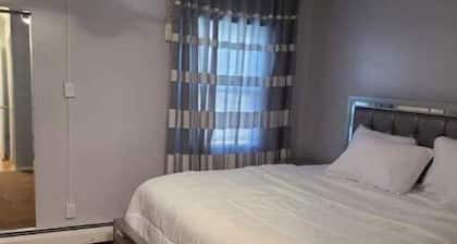 Cozy Baldwin Retreat- Unit B