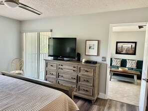 2 chambres, fer et planche à repasser, Wi-Fi gratuit, draps fournis