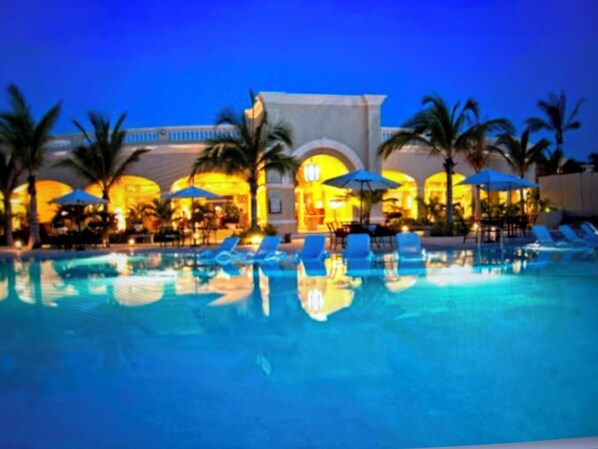 Pool