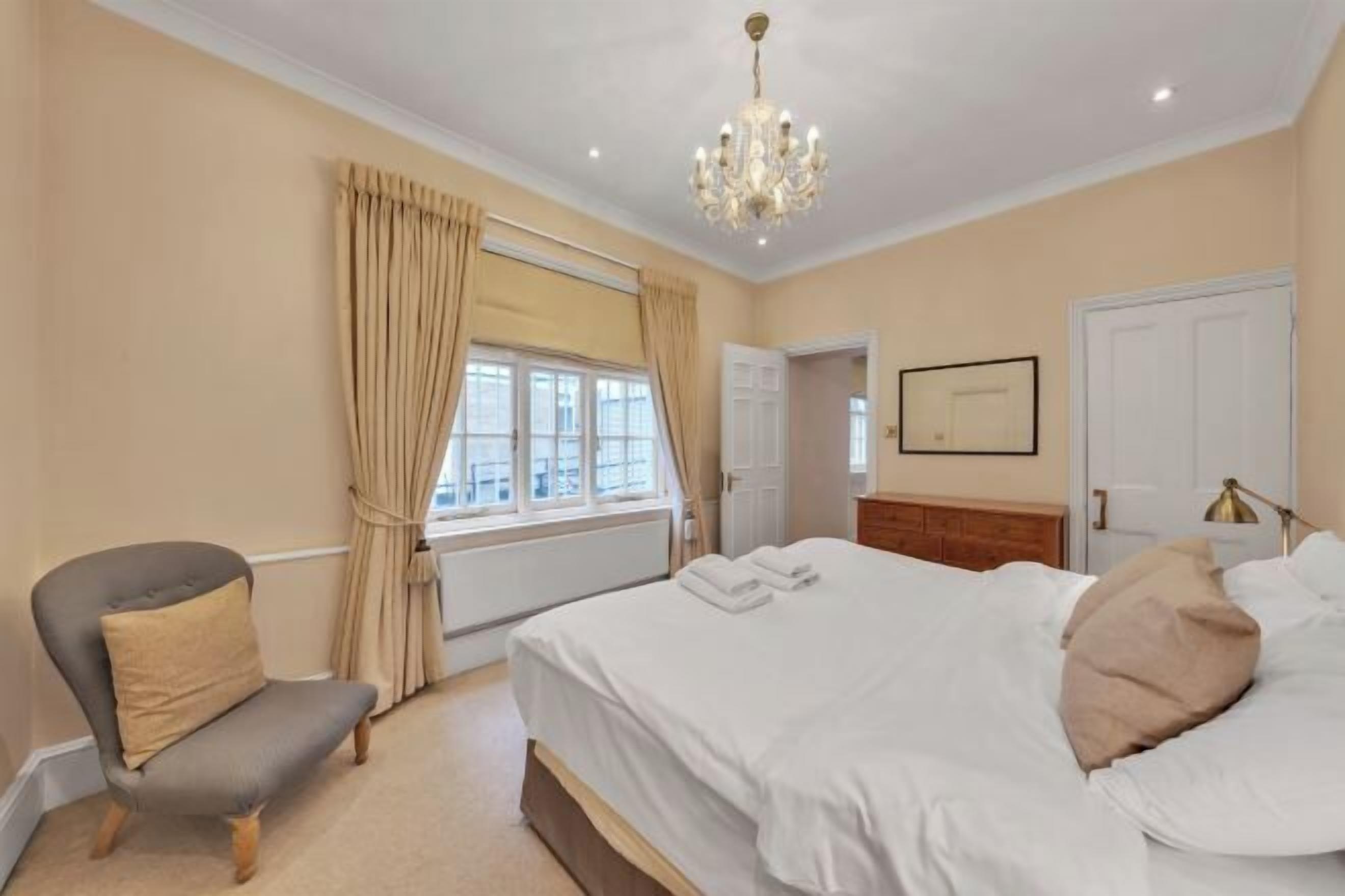 Desk, blackout curtains, iron/ironing board, free WiFi