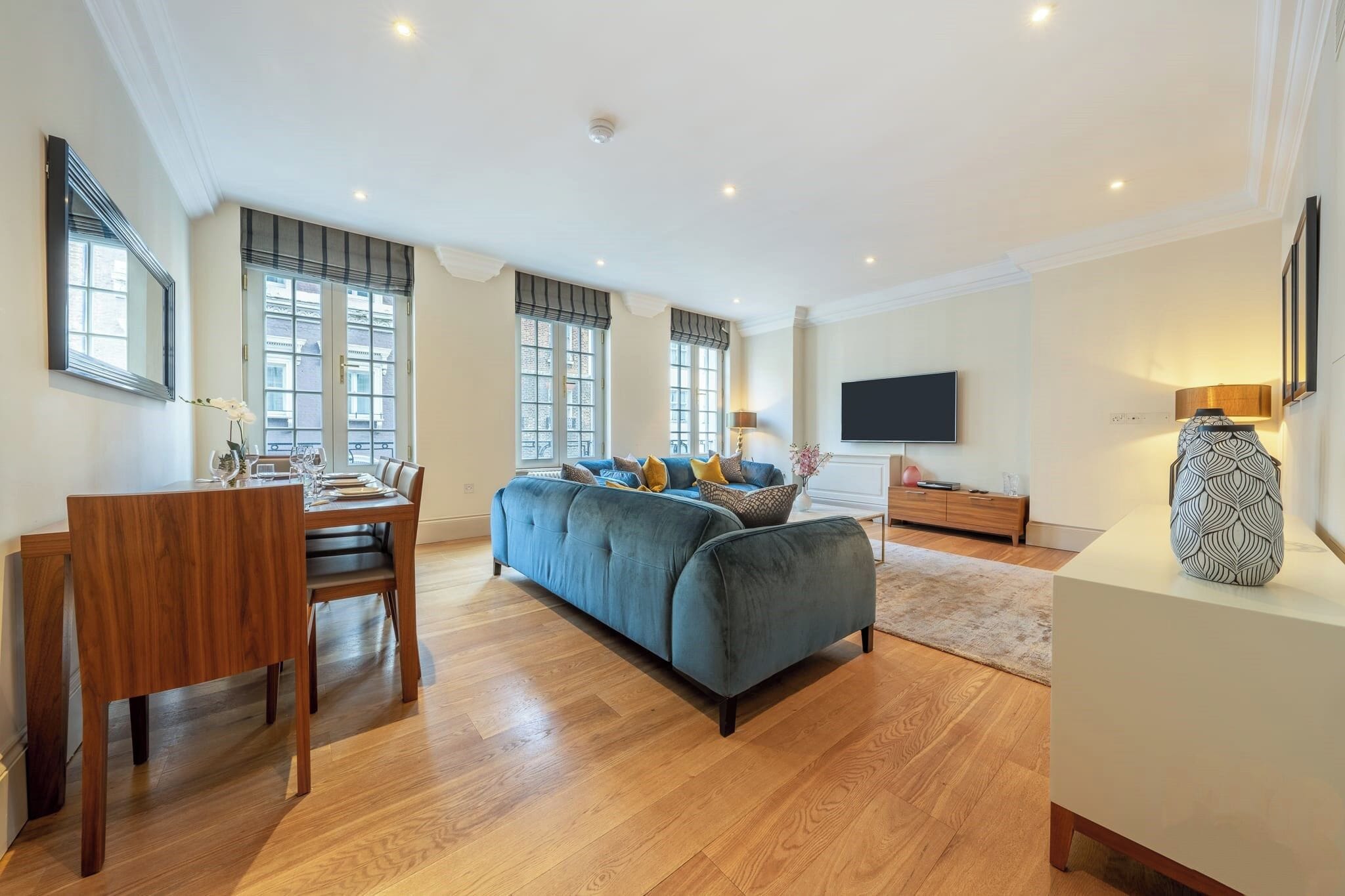 Superior Apartment, 2 Bedrooms | Living area | 40-inch LCD TV with digital channels