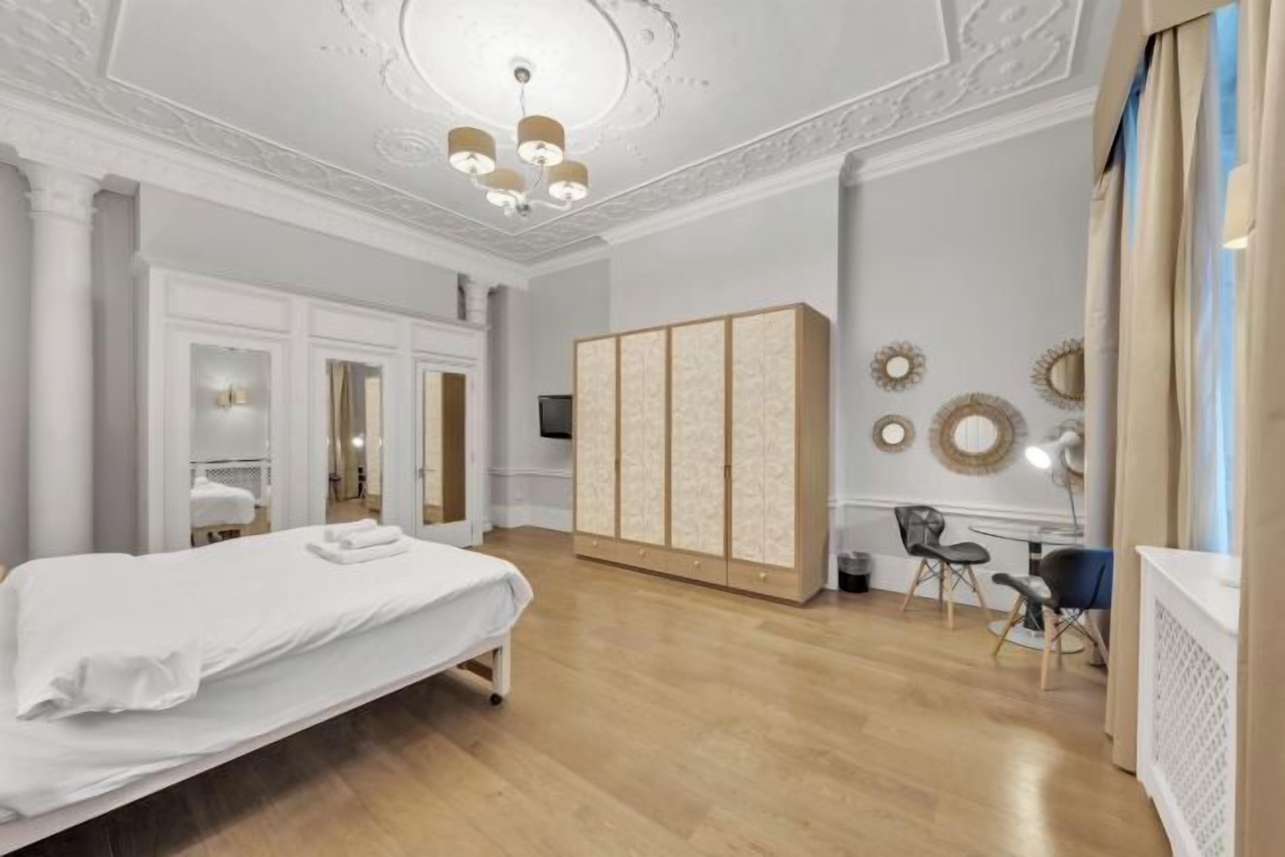 Desk, blackout curtains, iron/ironing board, free WiFi