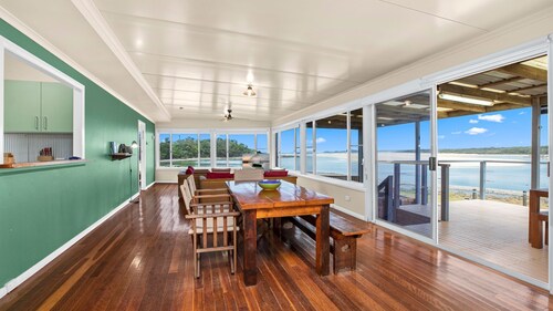 Lobster Cottage - Best view in Sawtell!