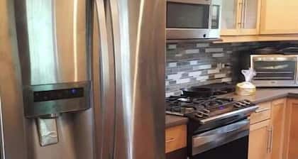 Spacious 4 bedroom with studio and updated kitchen