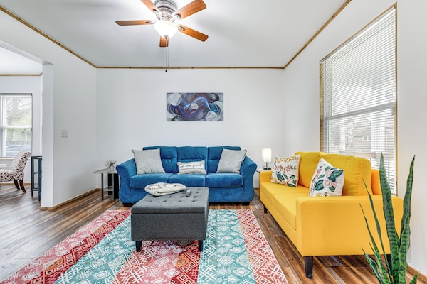 Niagara Falls Vacation Rental | 3BR | 1.5BA | 1,308 Sq Ft | Stairs Required