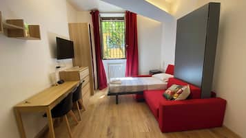 1 bedroom, desk, WiFi, bed sheets