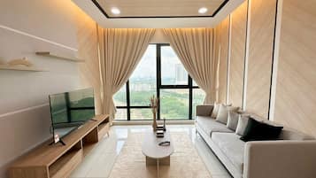Classic Apartment | Living area | Flat-screen TV