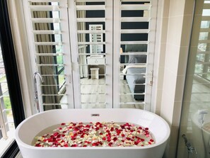 Departamento familiar | Baño | Amenidades de baño gratuitas, secadora de cabello, toallas 