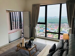 家庭公寓 | 办公桌、免费 WiFi、床单