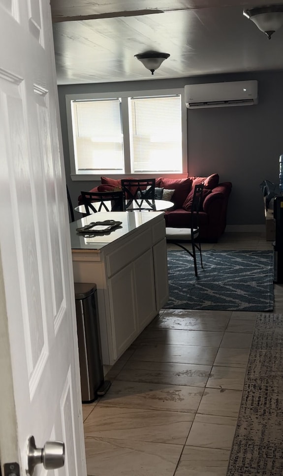 Cozy, Peaceful, Very Clean, You Can Work Or Just Get Away, Weekly Or Monthly. - Jacksonville