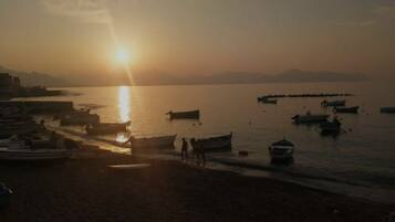 Sulla spiaggia