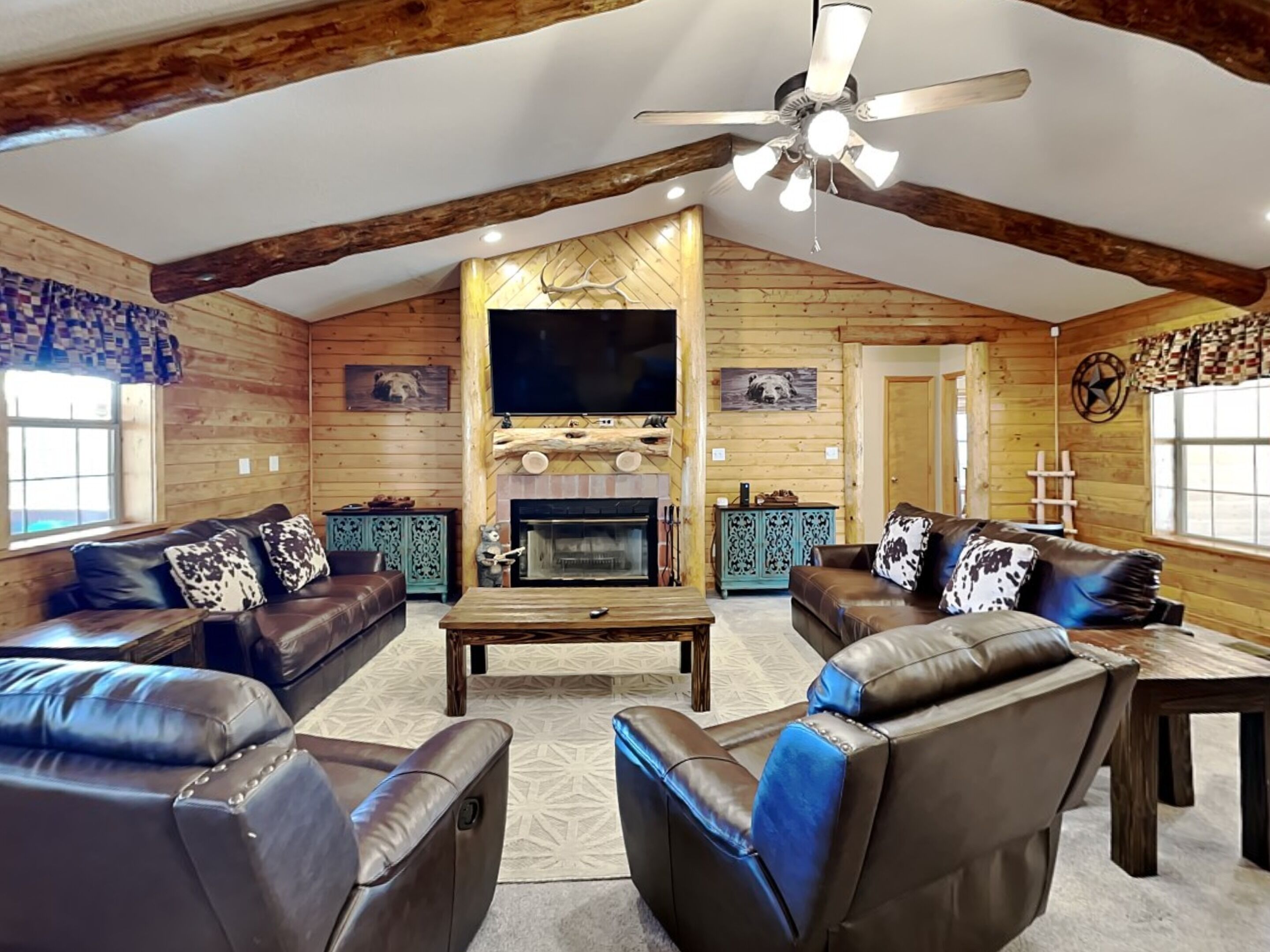 House (3 Bedrooms) | Front of property