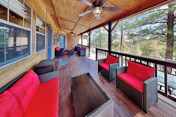 House (3 Bedrooms) | Front of property