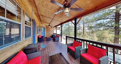 4 Bears 1 Cave by Ruidoso Vacation Rentals