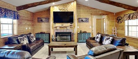 House (3 Bedrooms) | Front of property