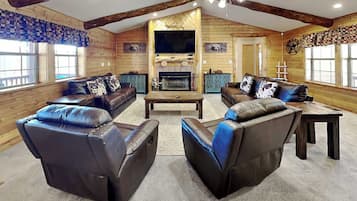 House (3 Bedrooms) | Property amenity