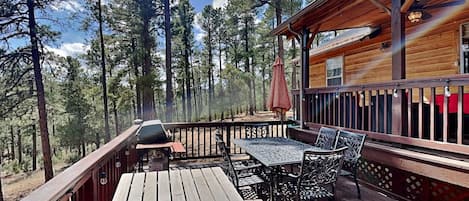 House (3 Bedrooms) | Property amenity