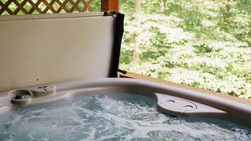 Idromassaggio all'aperto