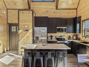 Studio (4 Bedrooms) | Miscellaneous - Bear Elegance by Smoky Cove Resort (Sevierville)