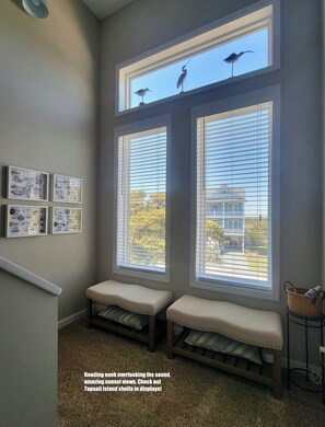 Interior - "Gay Dayz"4 bed/3.5bath w/pool/beach access (North Topsail Beach)