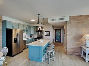 Condo (1 Bedroom) | Private kitchen - Channelview 117 (Port Aransas)