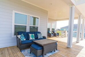 House (3 Bedrooms) | Property amenity - Indian Sunrise by Ryson Vacation Rentals (Galveston)