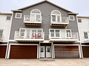 Exterior - Pathways to the Sea - Beach View (Corpus Christi)