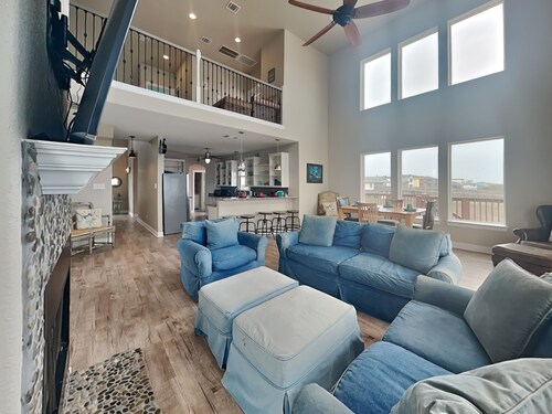 Seaside Eden by Ryson Vacation Rentals