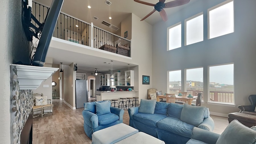 Seaside Eden by Ryson Vacation Rentals