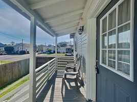 House (3 Bedrooms) | Property amenity