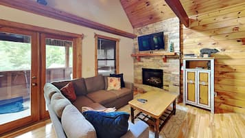 Studio (3 Bedrooms) | Divers