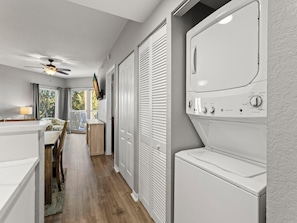 Condo (2 Bedrooms) | Servicio de la propiedad