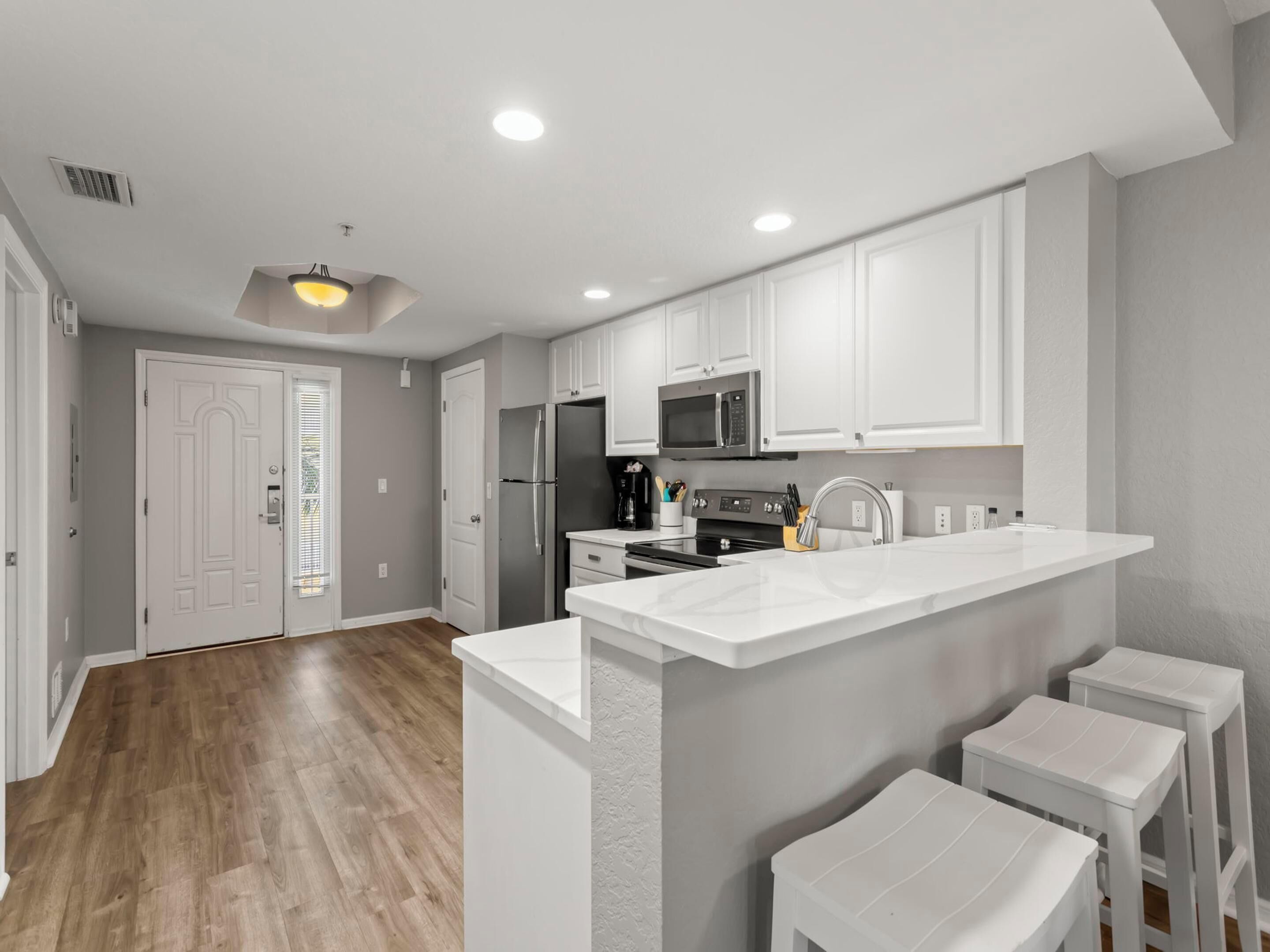 Condo (2 Bedrooms) | Khác