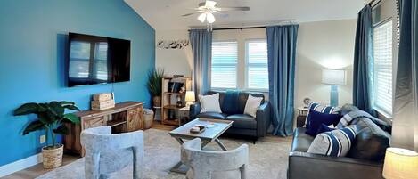 House (3 Bedrooms) | Property amenity