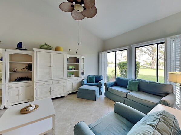 Living area - Tifton Cove 12 (Ponte Vedra Beach)