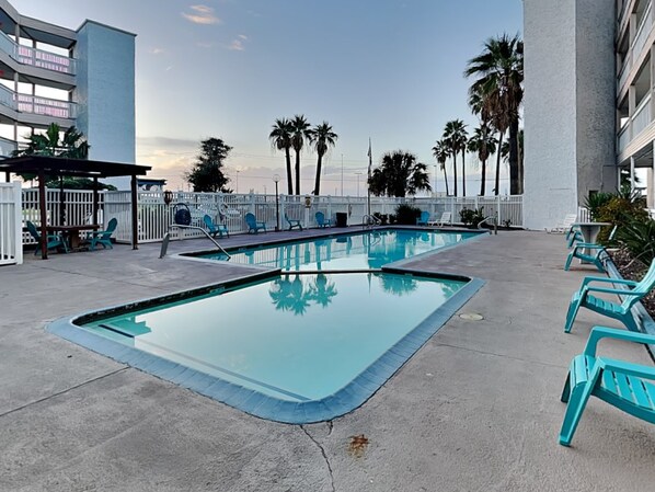 Condo (1 Bedroom) | Servicio de la propiedad