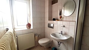 Basic-Einzelzimmer