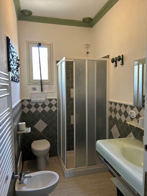 Bathroom - Vialla Daniela (Olbia)