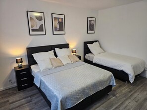2 bedrooms, iron/ironing board, WiFi, bed sheets